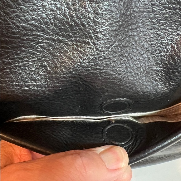 Brighton black pebble leather with cross grain front panel shoulder bag - Picture 7 of 17